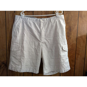 Greg Norman Cargo Shorts Mens Size 38 Attack‎ Life Plaid Gray Pockets Golf